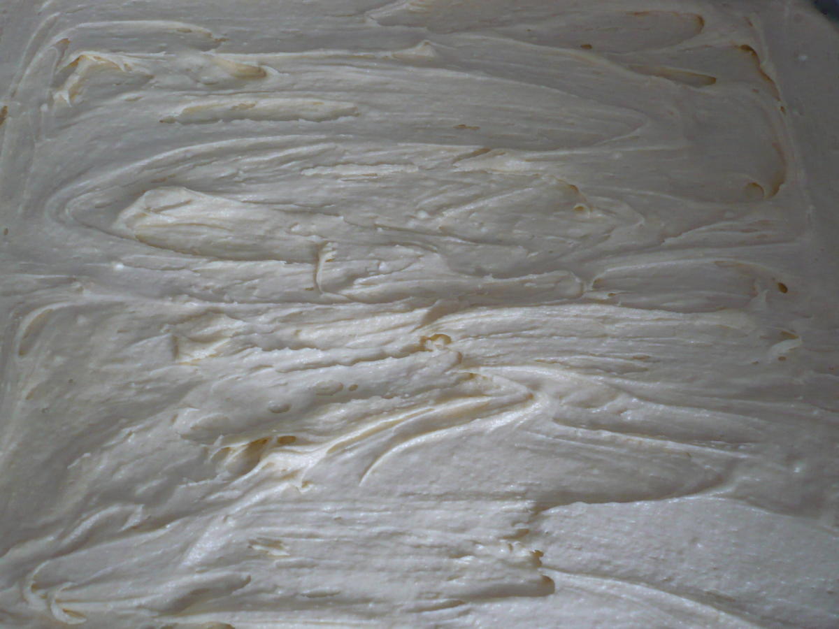 Rhabarberkuchen mit Vanille Schmand Guss - einfach - von rollimops Rhabarberkuchen mit Vanille Schmand Guss - einfach - von rollimops