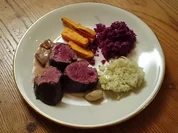 Hirsch-Filet, Süßkartoffel, Krautsalate - Rezept - Bild Nr. 24