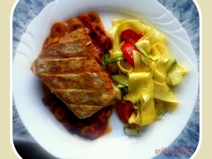 Zander mit Tomaten-Oliven-Ragout und Zucchini-Pappardelle - Rezept - Bild Nr. 26