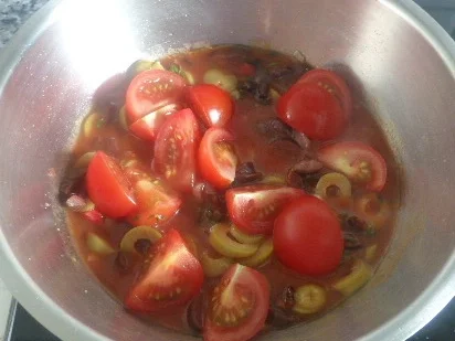 Zander mit Tomaten-Oliven-Ragout und Zucchini-Pappardelle - Rezept - Bild Nr. 27