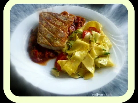 Zander mit Tomaten-Oliven-Ragout und Zucchini-Pappardelle - Rezept - Bild Nr. 31