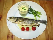 Loup de mer in Honig-Buttersoße dazu Kartoffel-Petersilienwurzelschaum und Gemüse - Rezept - Bild Nr. 51