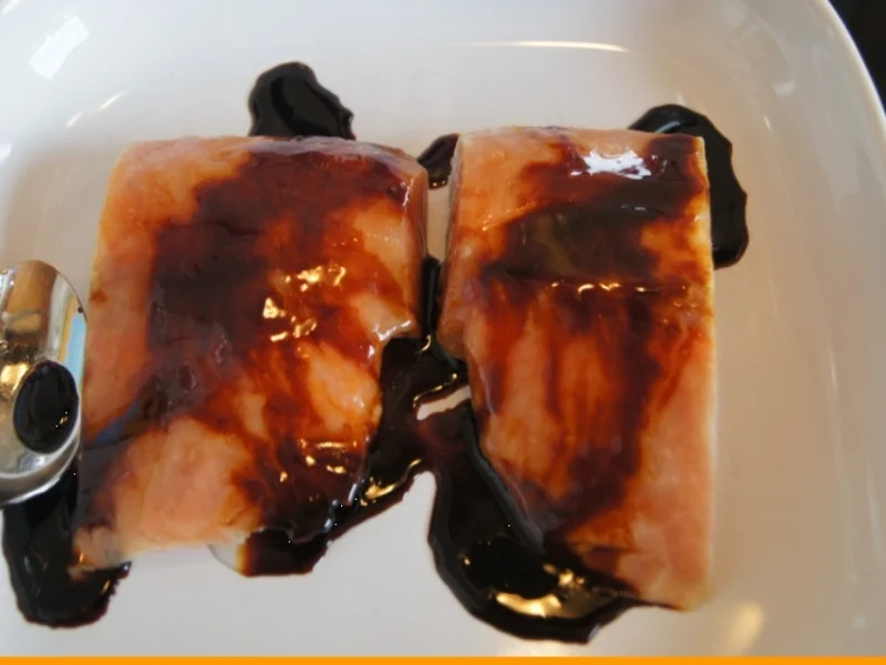 Rezept: Lachsfilet mit Rahm-Spinat und Curry-Kartoffelpilzen Bild Nr. 55 Lachsfilet mit Rahm-Spinat und Curry-Kartoffelpilzen - Rezept - Bild Nr. 55