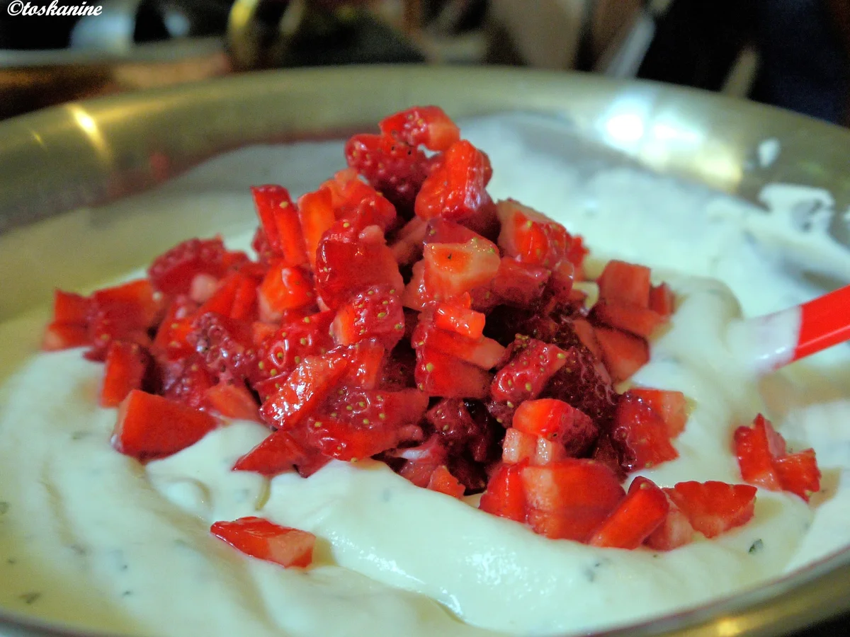 Minz-Erdbeer-Mousse - Rezept - Bild Nr. 82