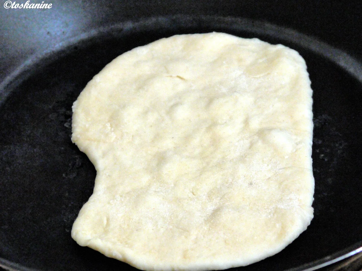 Rezept: Schnelles Naan-Brot Bild Nr. 117 Schnelles Naan-Brot - Rezept - Bild Nr. 117