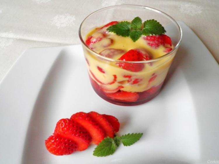 Marinierte Erdbeeren mit Limoncello - Zabaione - Rezept - kochbar.de