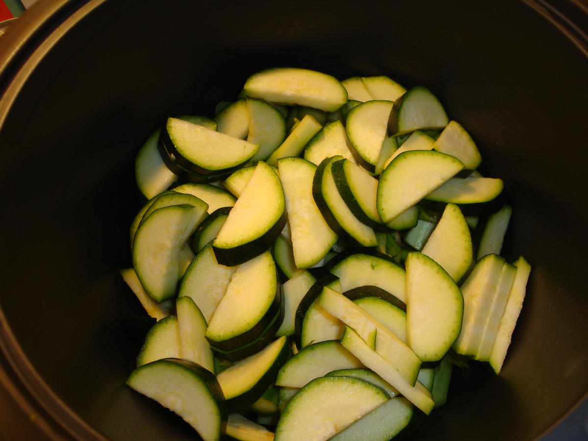 Gemüse Frittata mit Aubergine-grünem Spargel-Zucchini & rotem Paprika - Rezept - Bild Nr. 123