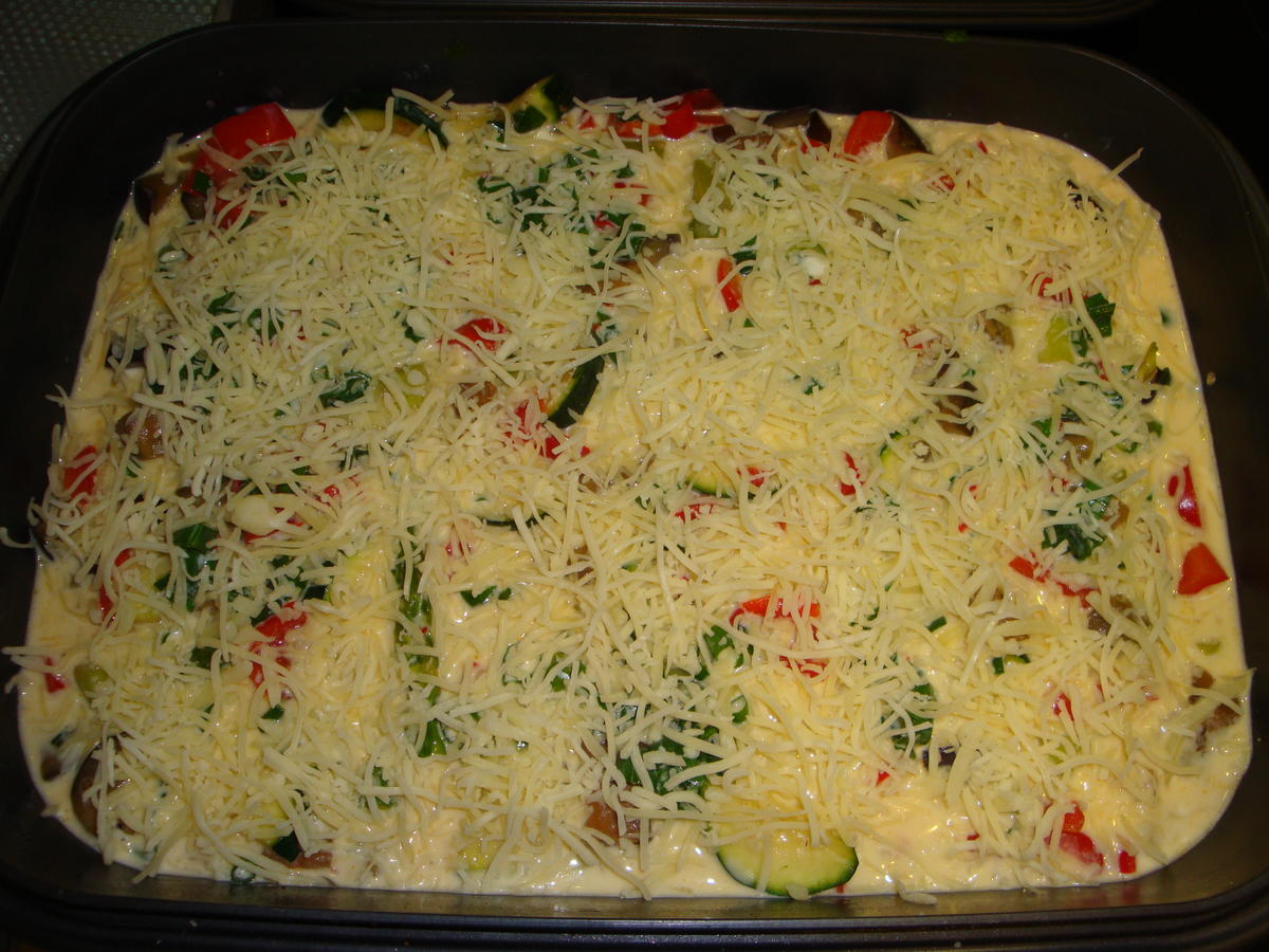 Gemüse Frittata mit Aubergine-grünem Spargel-Zucchini & rotem Paprika - Rezept - Bild Nr. 133