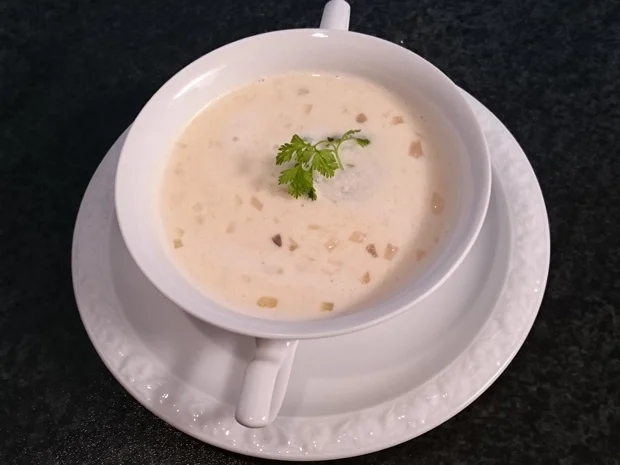 Rezept: Rieslingsuppe mit Zandernockerln Bild Nr. 183 Rieslingsuppe mit Zandernockerln - Rezept - Bild Nr. 183