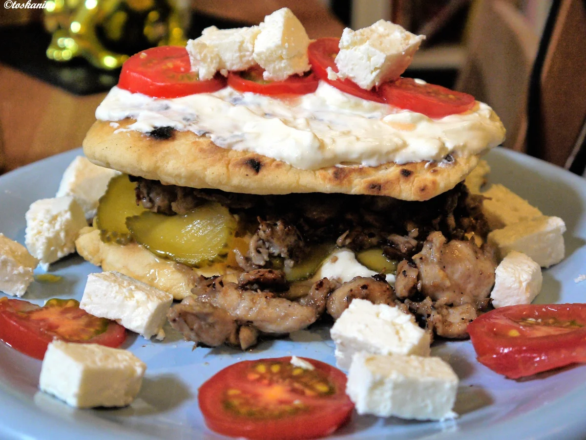 Rezept: Naan-Burger mit Curry-Chicken Bild Nr. 201 Naan-Burger mit Curry-Chicken - Rezept - Bild Nr. 201
