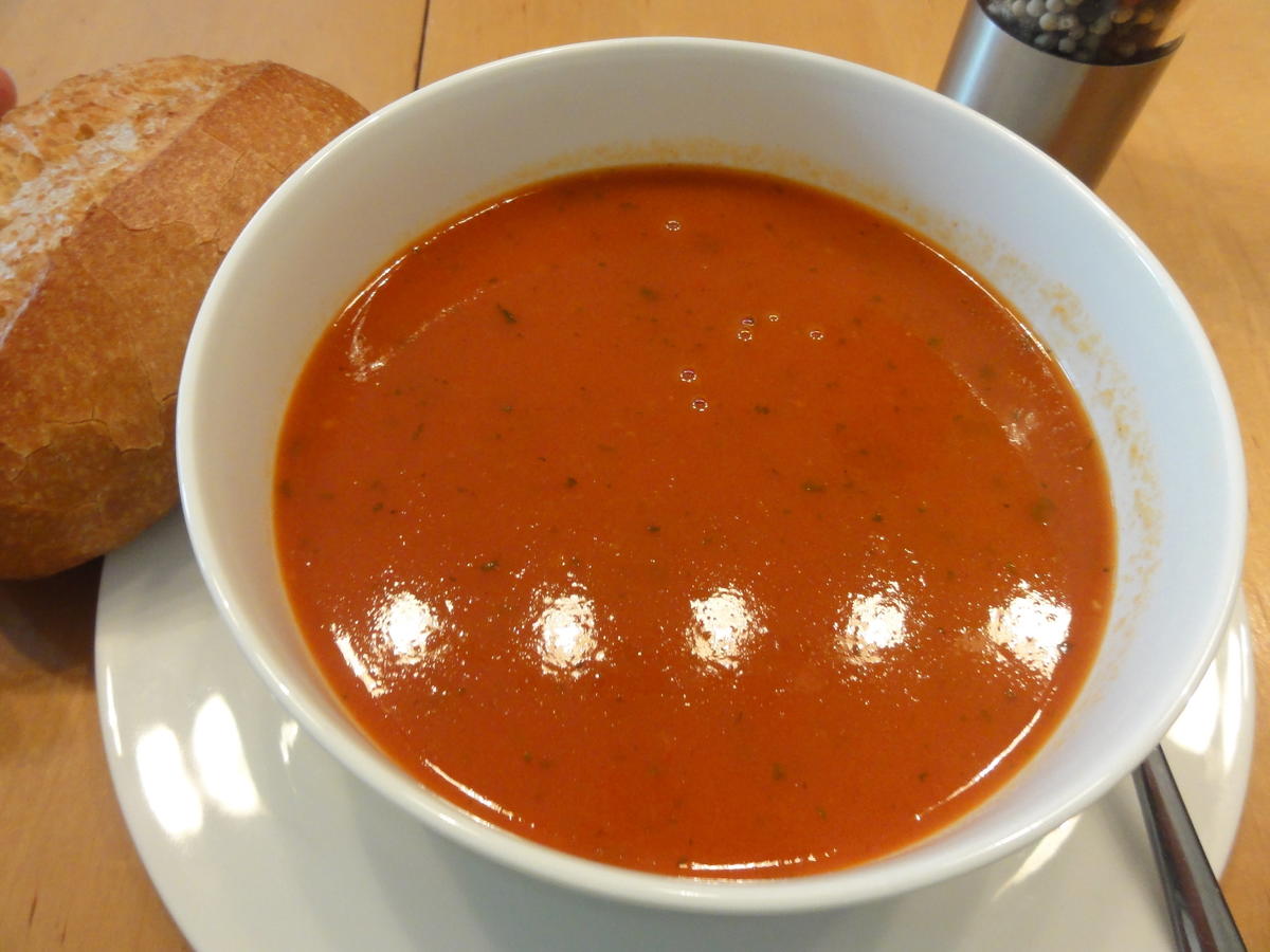 Suppe:   TOMATENSUPPE pikant - Rezept - Bild Nr. 190