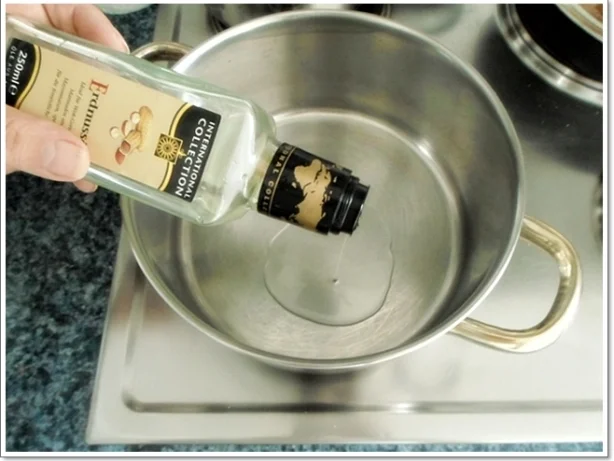 Rezept: Vietnamesische Tomatensuppe mit „Eierblumen“ Bild Nr. 213 Vietnamesische Tomatensuppe mit „Eierblumen“ - Rezept - Bild Nr. 213