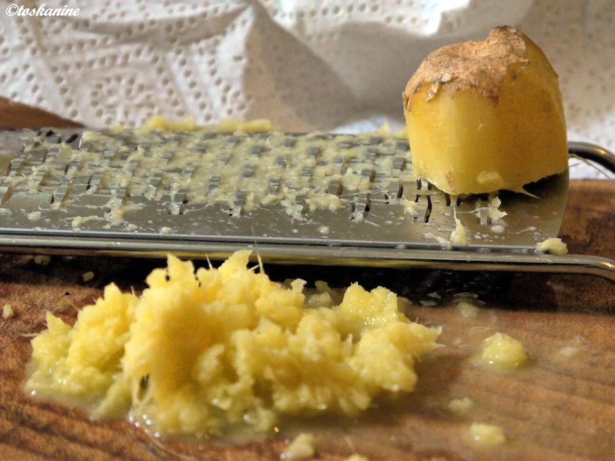 Rezept: Ingwer-Zitronen-Limonade Bild Nr. 244 Ingwer-Zitronen-Limonade - Rezept - Bild Nr. 244