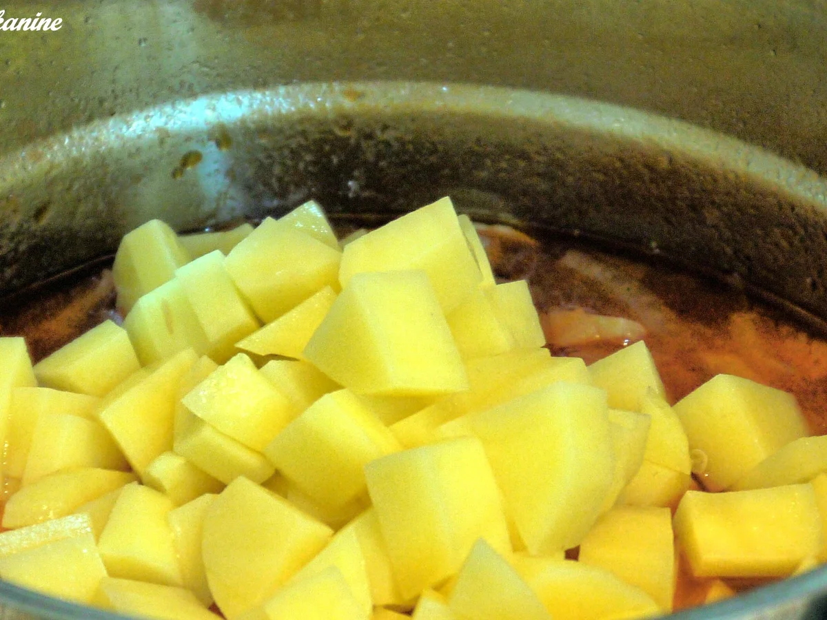 Rezept: Würzige Hähnchenkeulen mit Fenchel-Tomaten-Kartoffel-Gemüse Bild Nr. 263 Würzige Hähnchenkeulen mit Fenchel-Tomaten-Kartoffel-Gemüse - Rezept - Bild Nr. 263