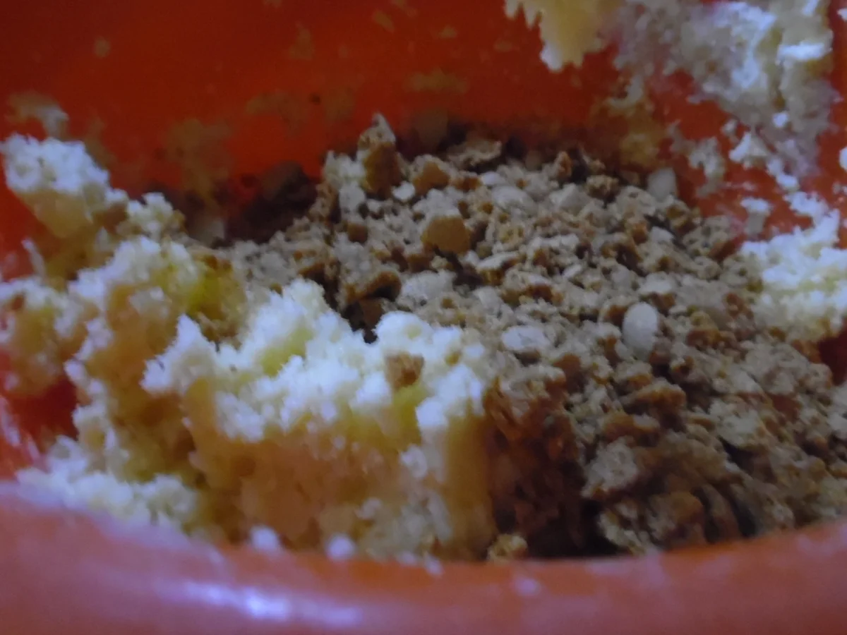 Rezept: Amarettini-Kirsch-Streuselkuchen Bild Nr. 241 Amarettini-Kirsch-Streuselkuchen - Rezept - Bild Nr. 241