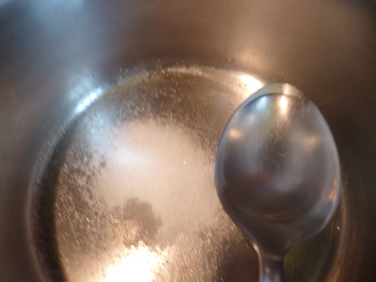 Rezept: Zuckercouleur selbst gemacht Bild Nr. 284 Zuckercouleur selbst gemacht - Rezept - Bild Nr. 284