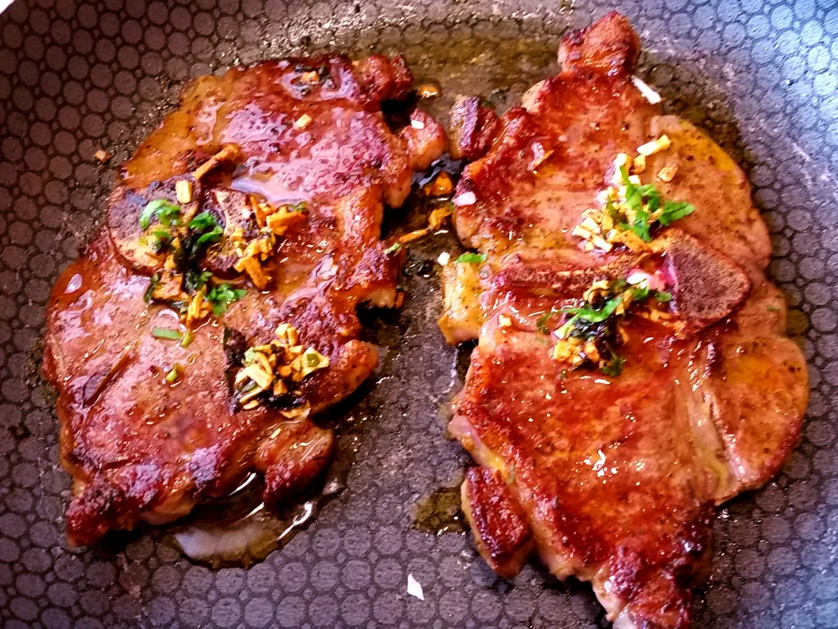 Rezept: Vom Lamm: zwei Scheiben und ein Lachs Bild Nr. 297 Vom Lamm: zwei Scheiben und ein Lachs - Rezept - Bild Nr. 297