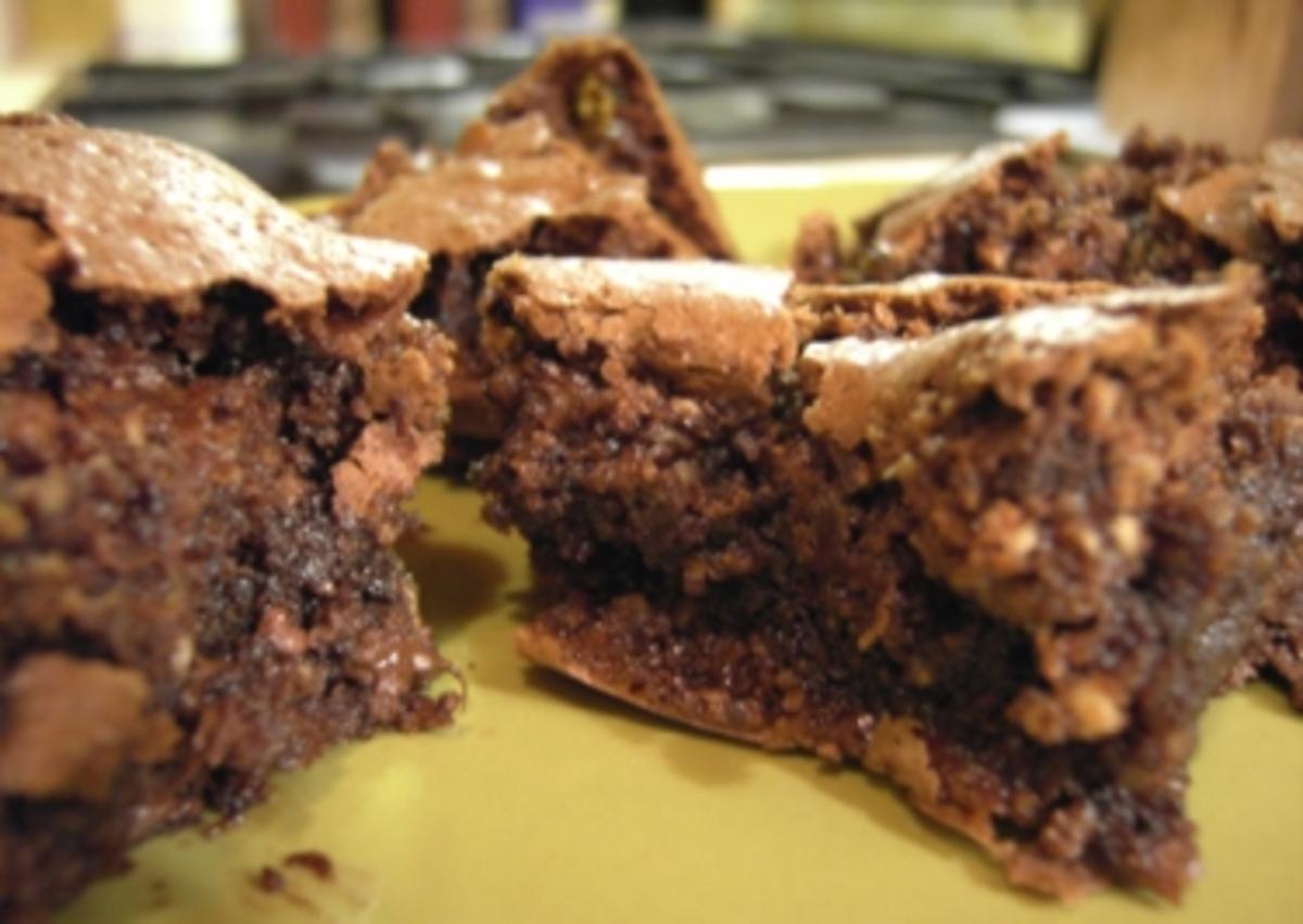 Kuchen: Die total krassen Schoko-Nuss-Brownies - Rezept