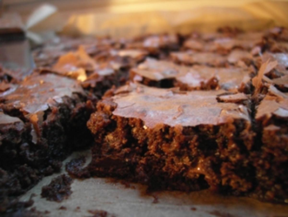 Kuchen: Die total krassen Schoko-Nuss-Brownies - Rezept - Bild Nr. 5