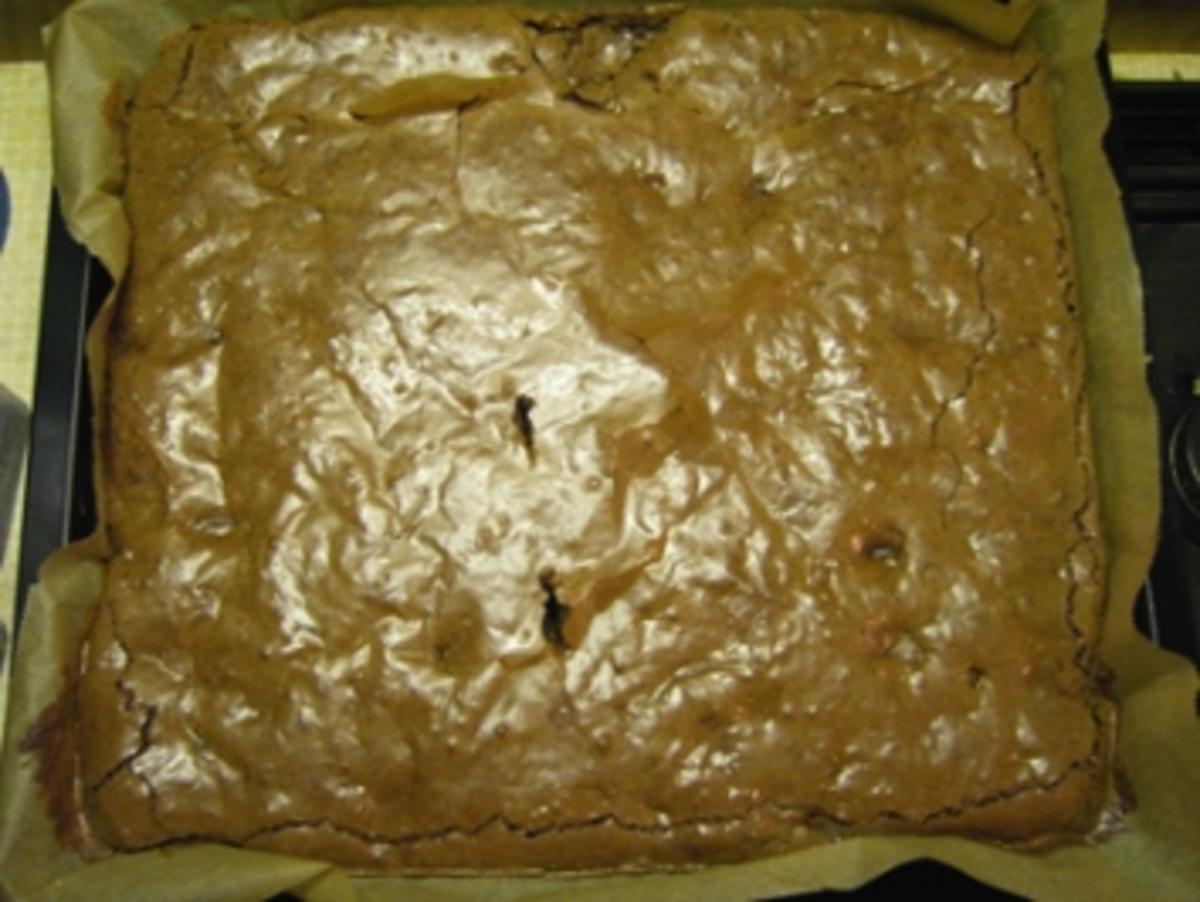 Kuchen: Die total krassen Schoko-Nuss-Brownies - Rezept - Bild Nr. 3