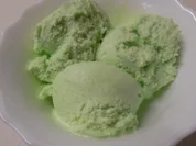 Rezept: Minz-Eis Bild Nr. 303 Minz-Eis - Rezept - Bild Nr. 303