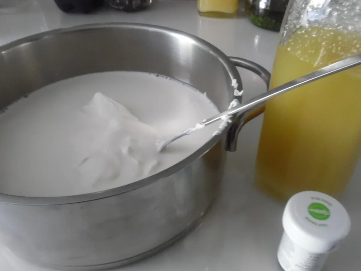 Rezept: Minz-Eis Bild Nr. 305 Minz-Eis - Rezept - Bild Nr. 305