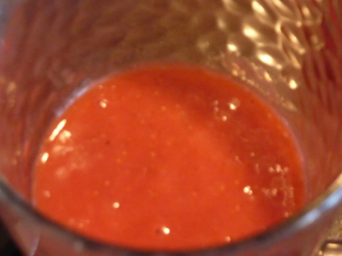 Rezept: Rhabarber Glace mit Erdbeeren Bild Nr. 316 Rhabarber Glace mit Erdbeeren - Rezept - Bild Nr. 316