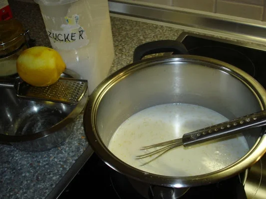 Rezept: Mango-Grießkuchen Bild Nr. 321 Mango-Grießkuchen - Rezept - Bild Nr. 321