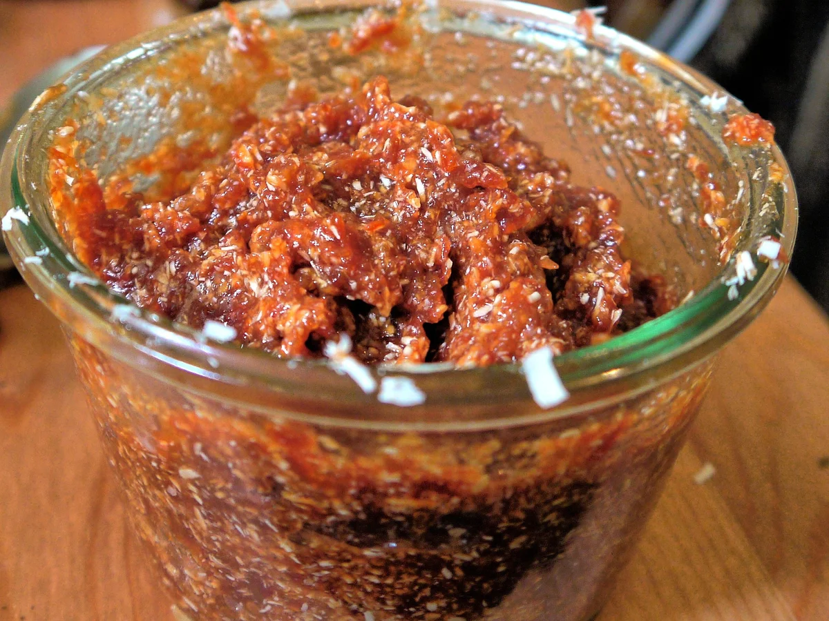 Karamellisierte Aprikosen mit süßem Tomatenpesto - Rezept - Bild Nr. 333