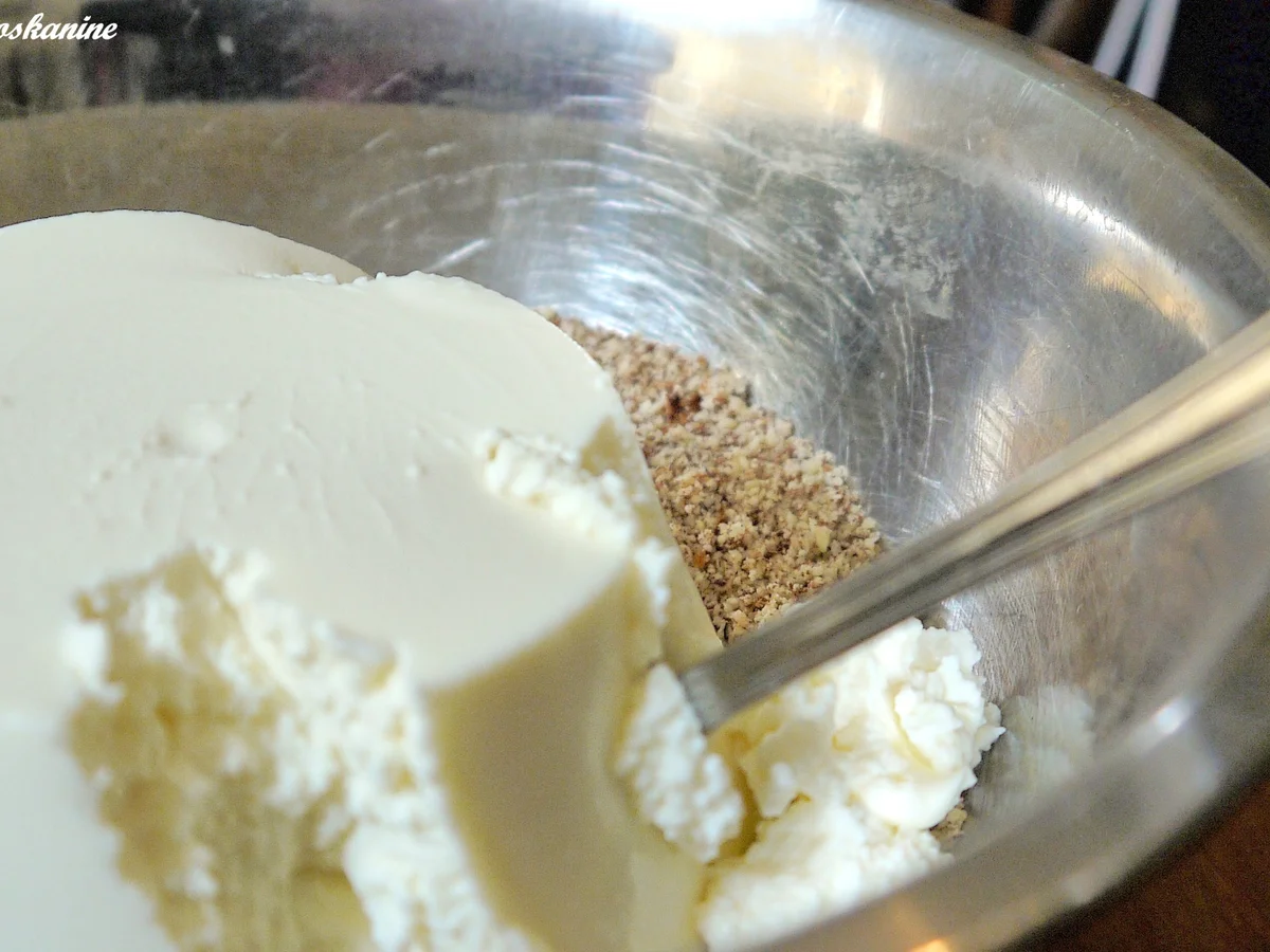 Karamellisierte Aprikosen mit süßem Tomatenpesto - Rezept - Bild Nr. 335