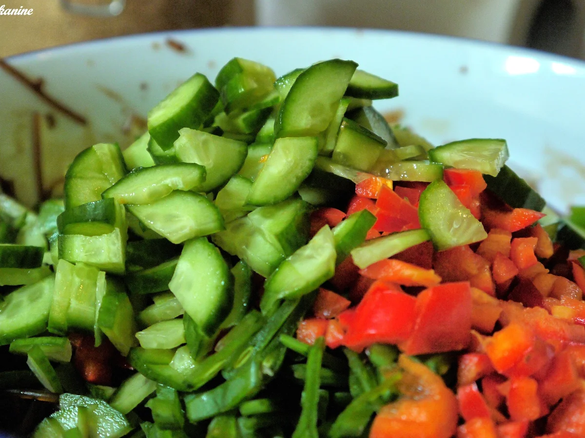 Glasnudelsalat mit Teriyaki-Rindfleisch - Rezept - Bild Nr. 345