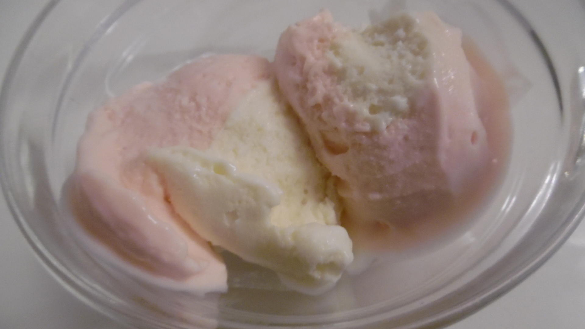 Bilder für Marshmallow-Eis - Rezept