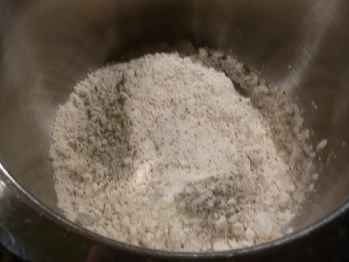 Rezept: Brennnesselbrot Bild Nr. 336 Brennnesselbrot - Rezept - Bild Nr. 336