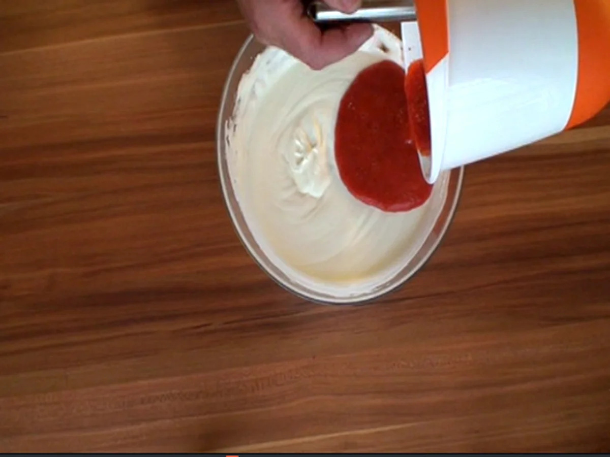 Mazu12-Erdbeertorte mit Mascarpone - Rezept - Bild Nr. 337