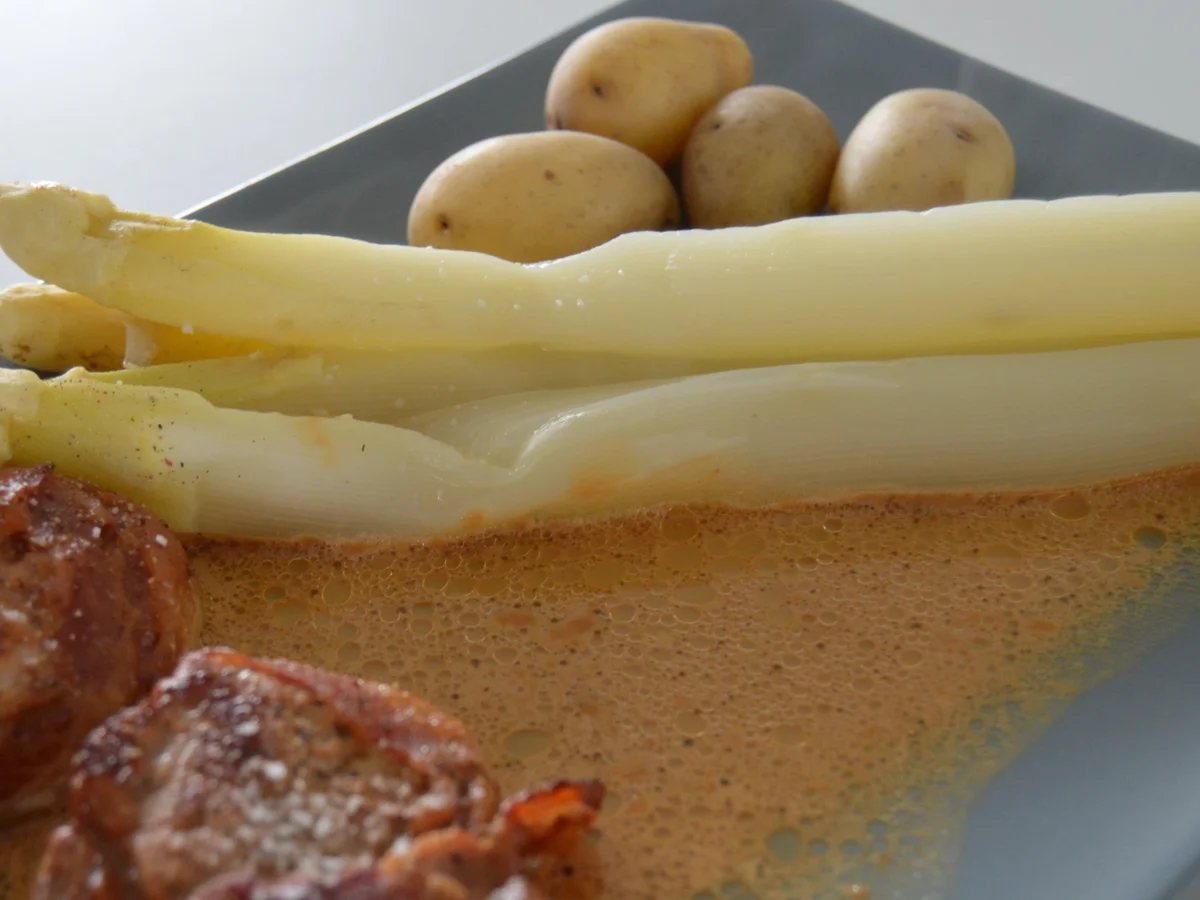 "Bondens glade" - Schweinelendchen mit Spargel - Rezept - Bild Nr. 361