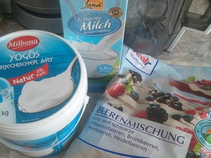 Beeren - Joghurt Eis - Rezept - Bild Nr. 367