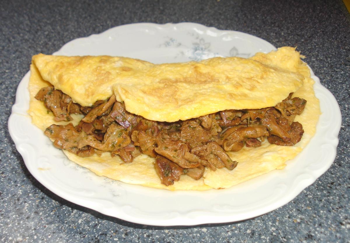 Omelett mit Pfifferlingsgemüse - Rezept - Bild Nr. 427