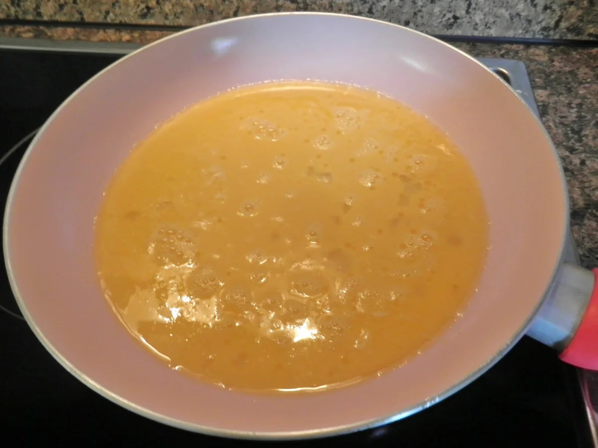 Rezept: Omelett mit beschwipsten Erdbeeren ... Bild Nr. 412 Omelett mit beschwipsten Erdbeeren ... - Rezept - Bild Nr. 412