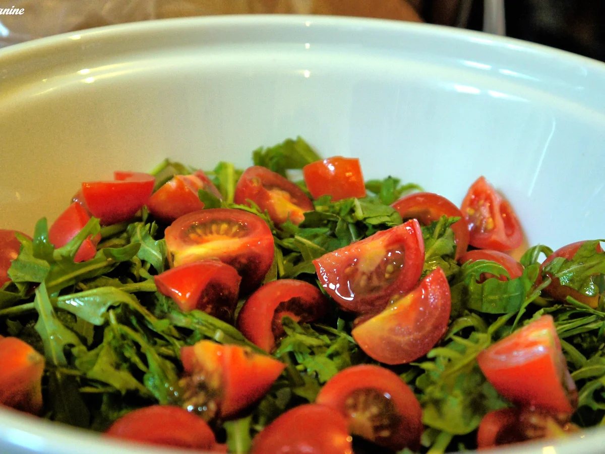 Panzanella mit Büffelmozzarella und Serrano-Schinken - Rezept - Bild Nr. 430