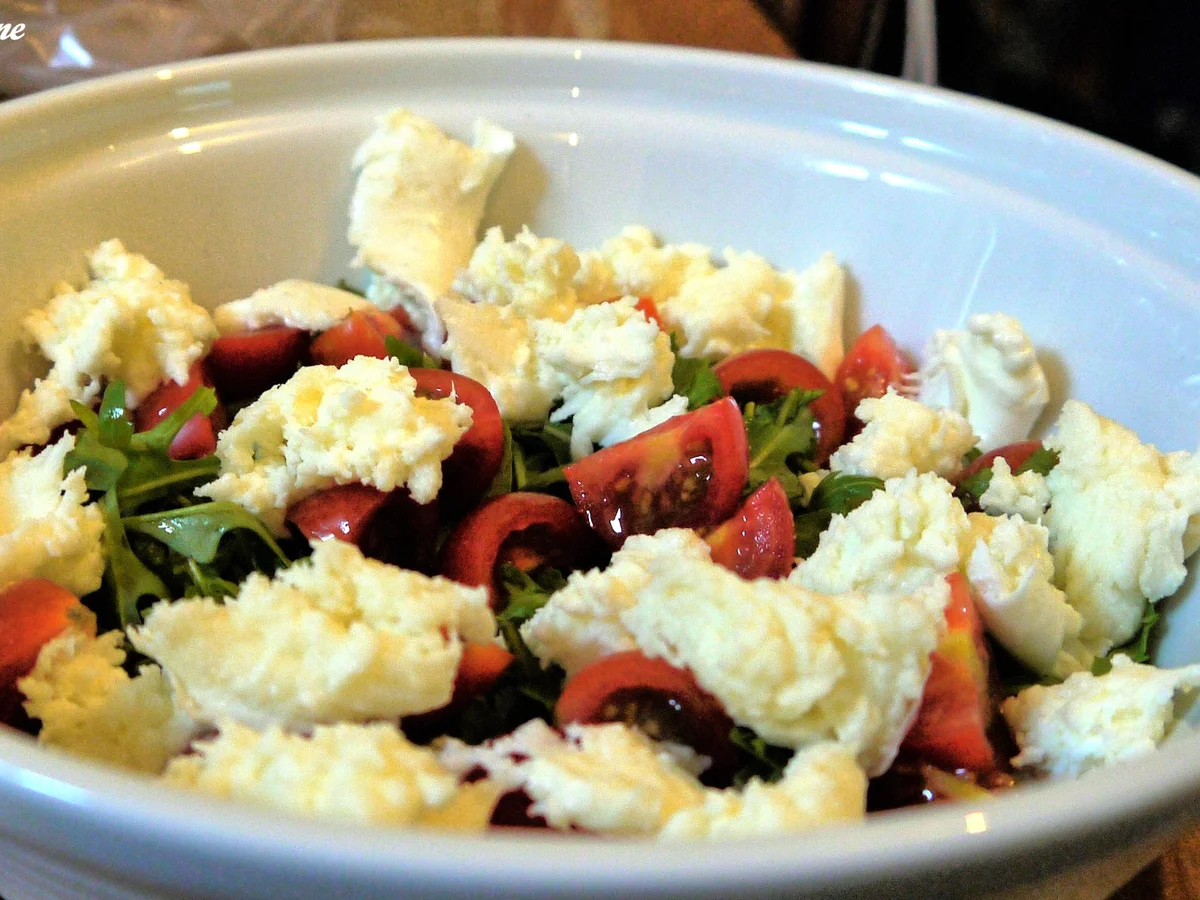 Panzanella mit Büffelmozzarella und Serrano-Schinken - Rezept - Bild Nr. 431