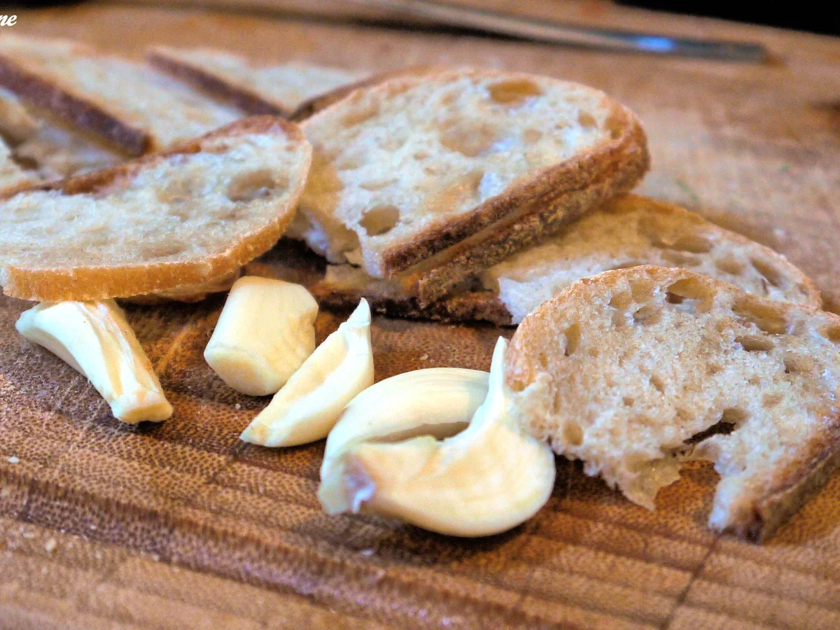 Panzanella mit Büffelmozzarella und Serrano-Schinken - Rezept - Bild Nr. 435