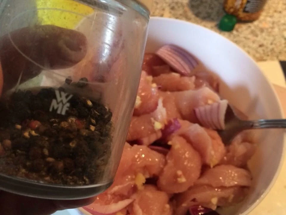 Rezept: Putengeschnetzeltes India Bild Nr. 447 Putengeschnetzeltes India - Rezept - Bild Nr. 447