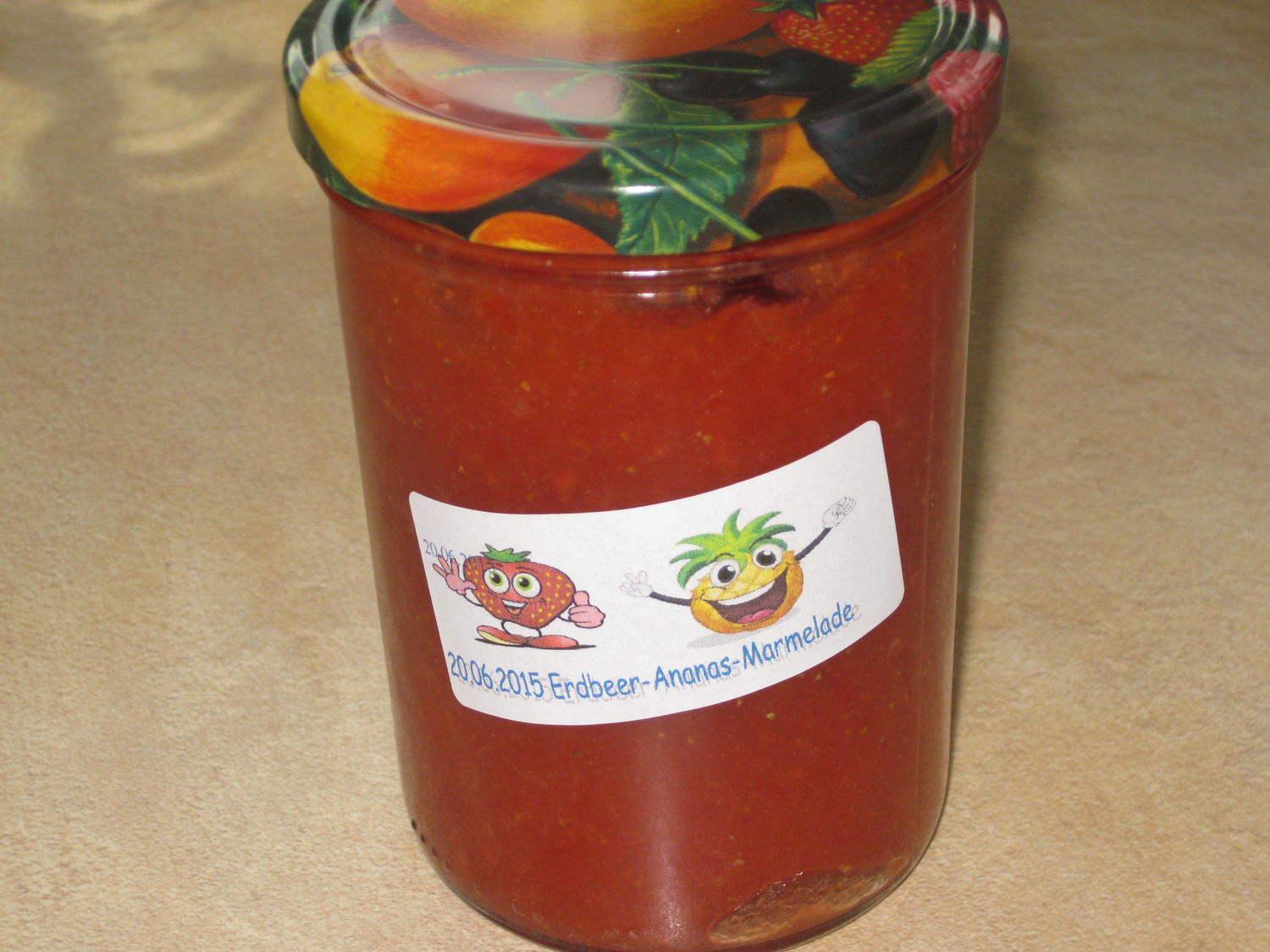 Erdbeer-Ananas-Marmelade - Rezept mit Bild - kochbar.de