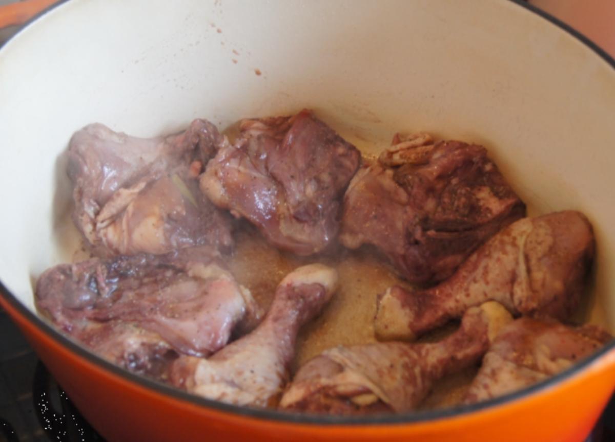 Coq au vin mit Kräuter-Drillingen - Rezept - Bild Nr. 482