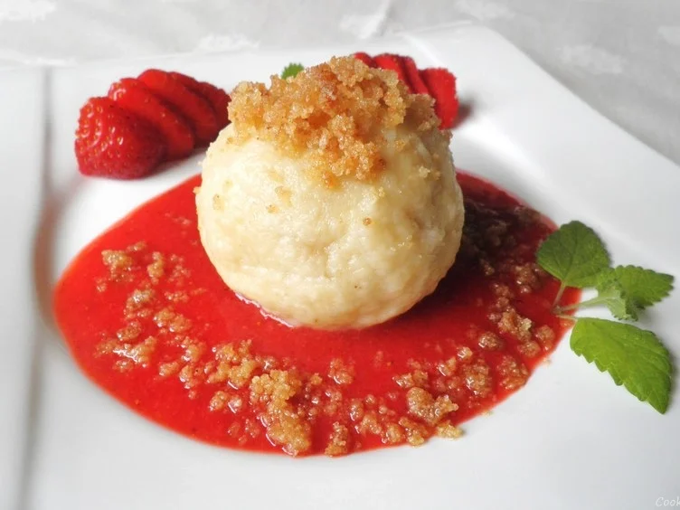 Erdbeerknödel ... - Rezept - Bild Nr. 477