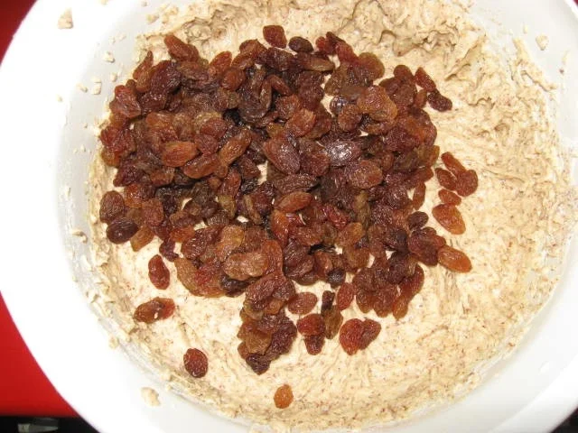 Mandel Gugelhupf mit Sultaninen - Rezept - Bild Nr. 513