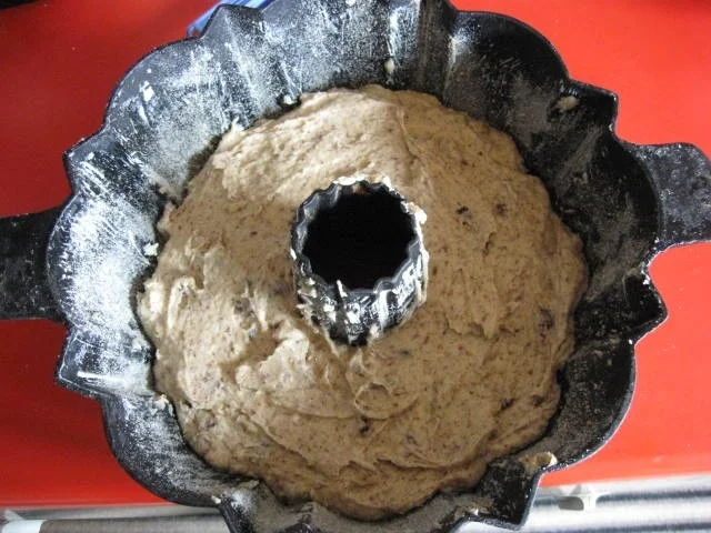 Mandel Gugelhupf mit Sultaninen - Rezept - Bild Nr. 514