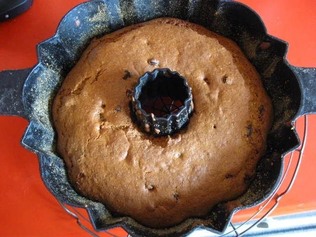 Mandel Gugelhupf mit Sultaninen - Rezept - Bild Nr. 515