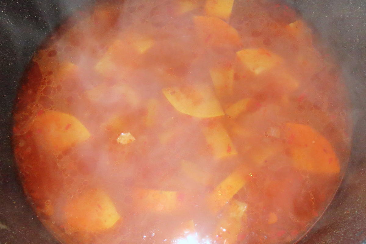 Kochen: Cremige Zucchini-Suppe mit Hackfleisch - Rezept - Bild Nr. 515