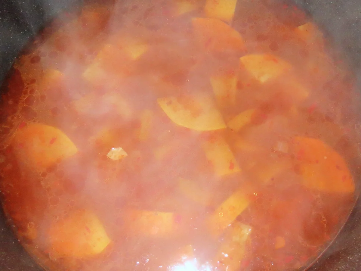 Kochen: Cremige Zucchini-Suppe mit Hackfleisch - Rezept - Bild Nr. 515